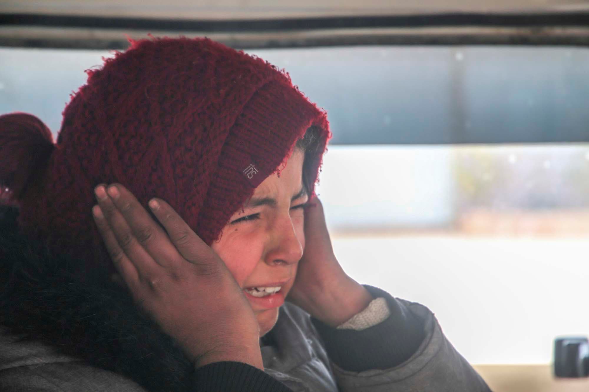 unicef_2020_11-feb_aleppo_idps-fleeing_atarib_forat-abdullah_3n0c9496-mindre.jpg