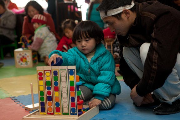UNICEF_Jia-Zhao_projekt-575x383.jpg