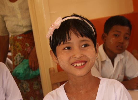 UNICEF_Thame-575x419.jpg