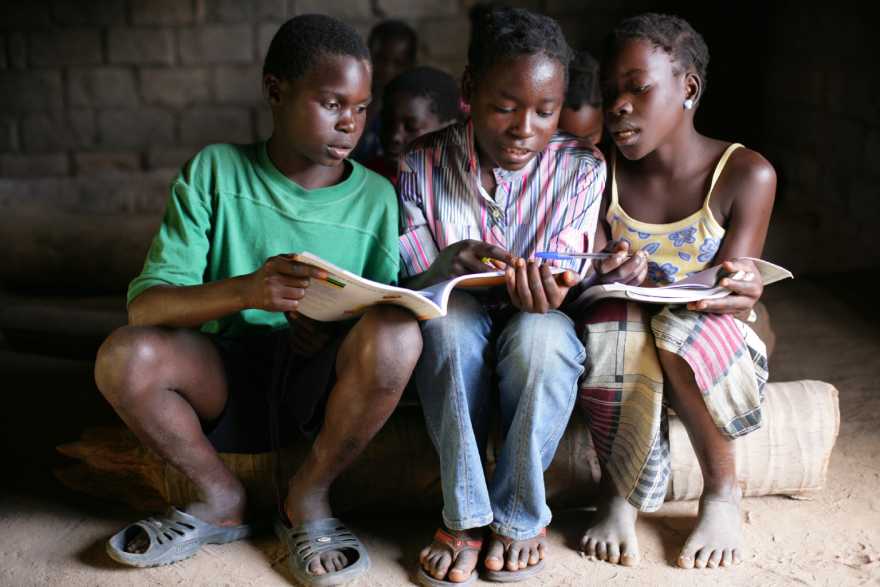 unicef-nyhq2006-2262-pirozzi 221c5c505e1a1851