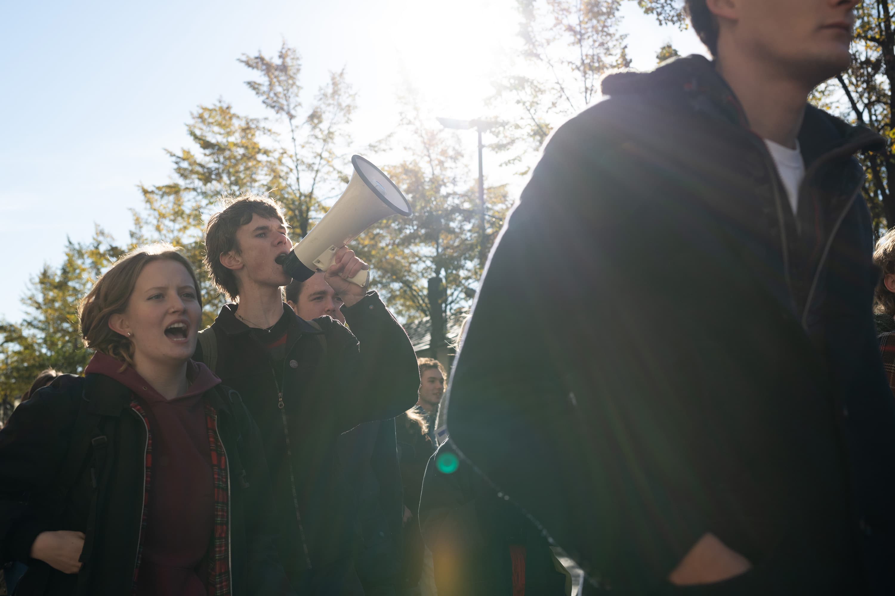 Ungdomar demonstrerar - Sverige 2021