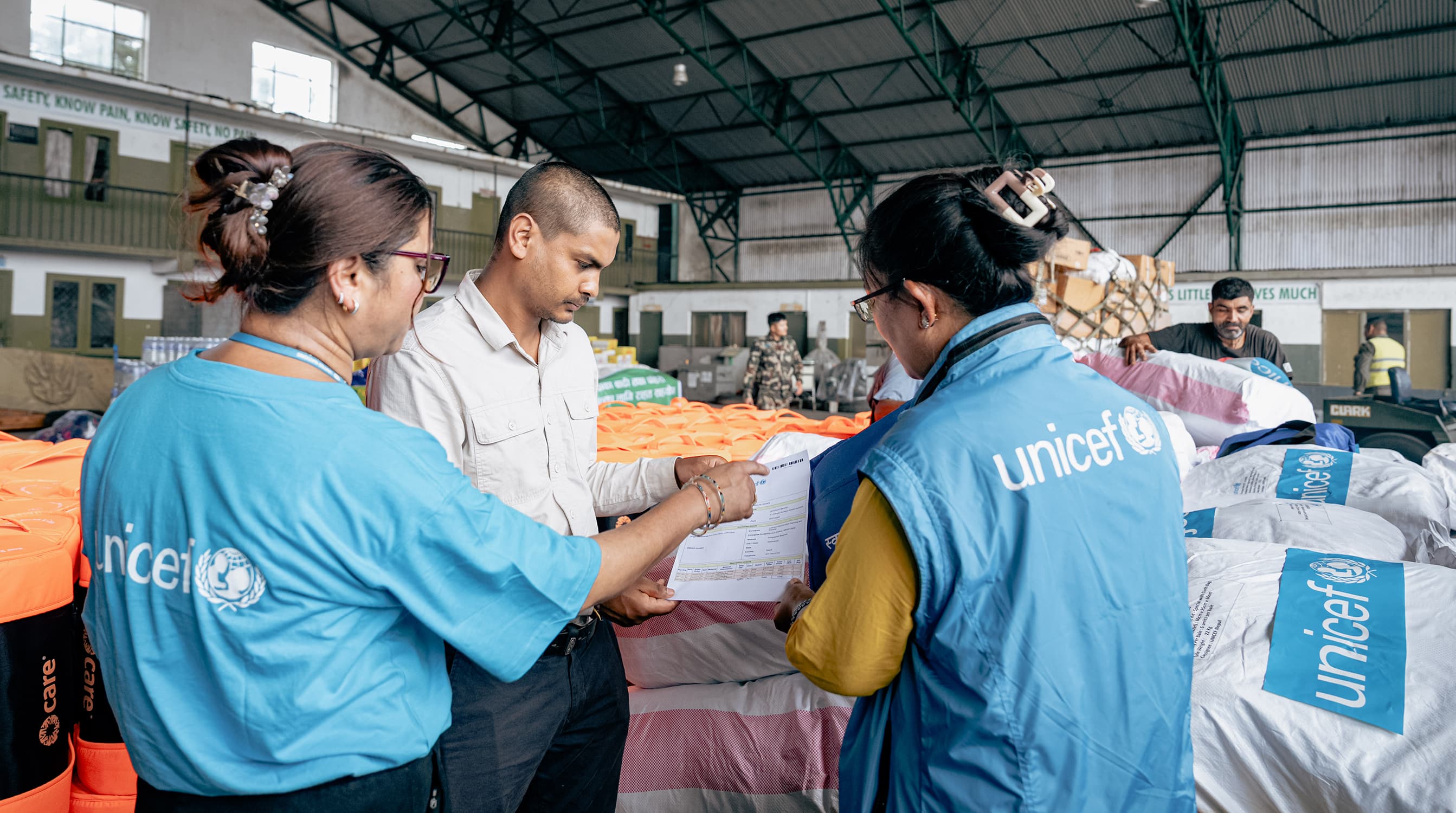 Leverans av nödhjälp – Nepal 2026 - desktop hero